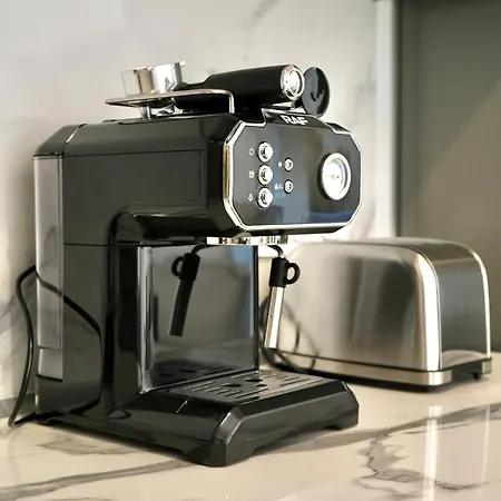 Anna's Corfu Escape 1