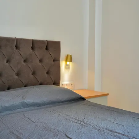 Апартаменты Anna's Corfu Escape 1