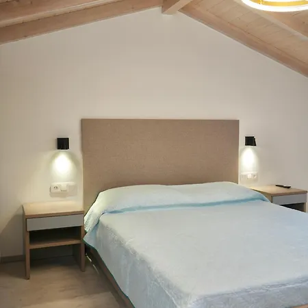 Anna's Corfu Escape 1